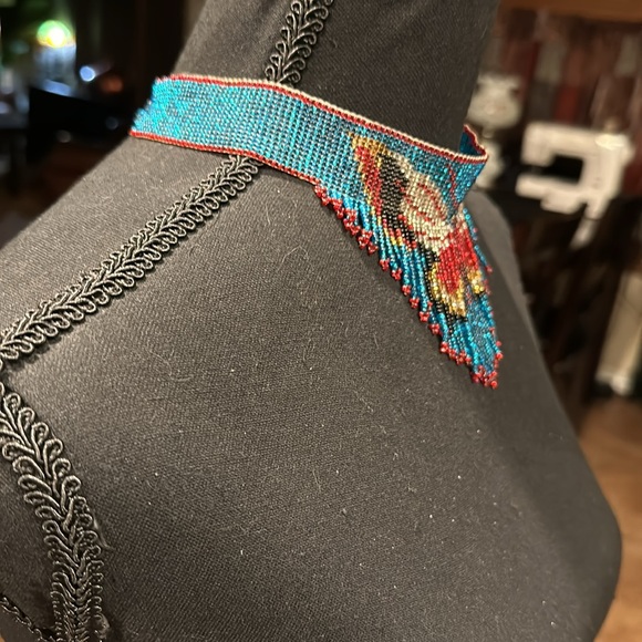 Native Beaded Butterfly Choker handed down. A Ceremonial Garment Piece - Picture 4 of 4